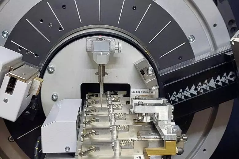 Bruker Diffractometer